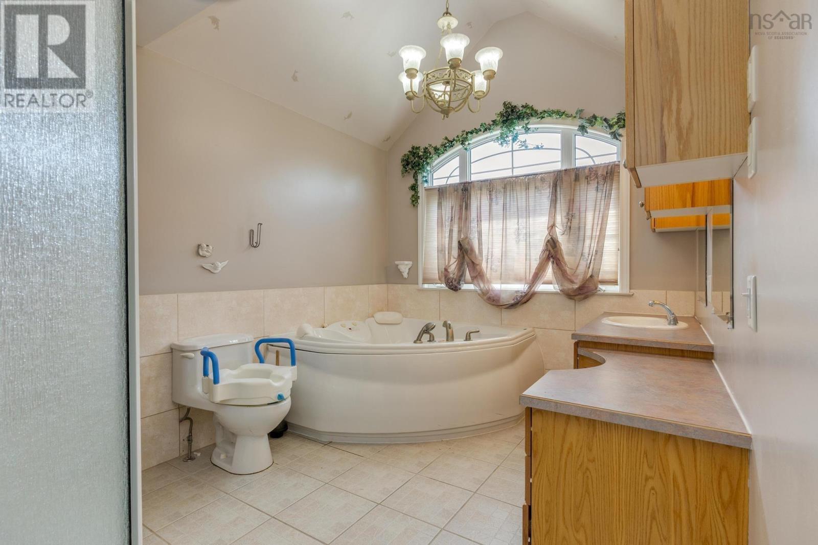 7 Orquel Court, Woodlawn, Nova Scotia  B2M 4Z3 - Photo 26 - 202519551