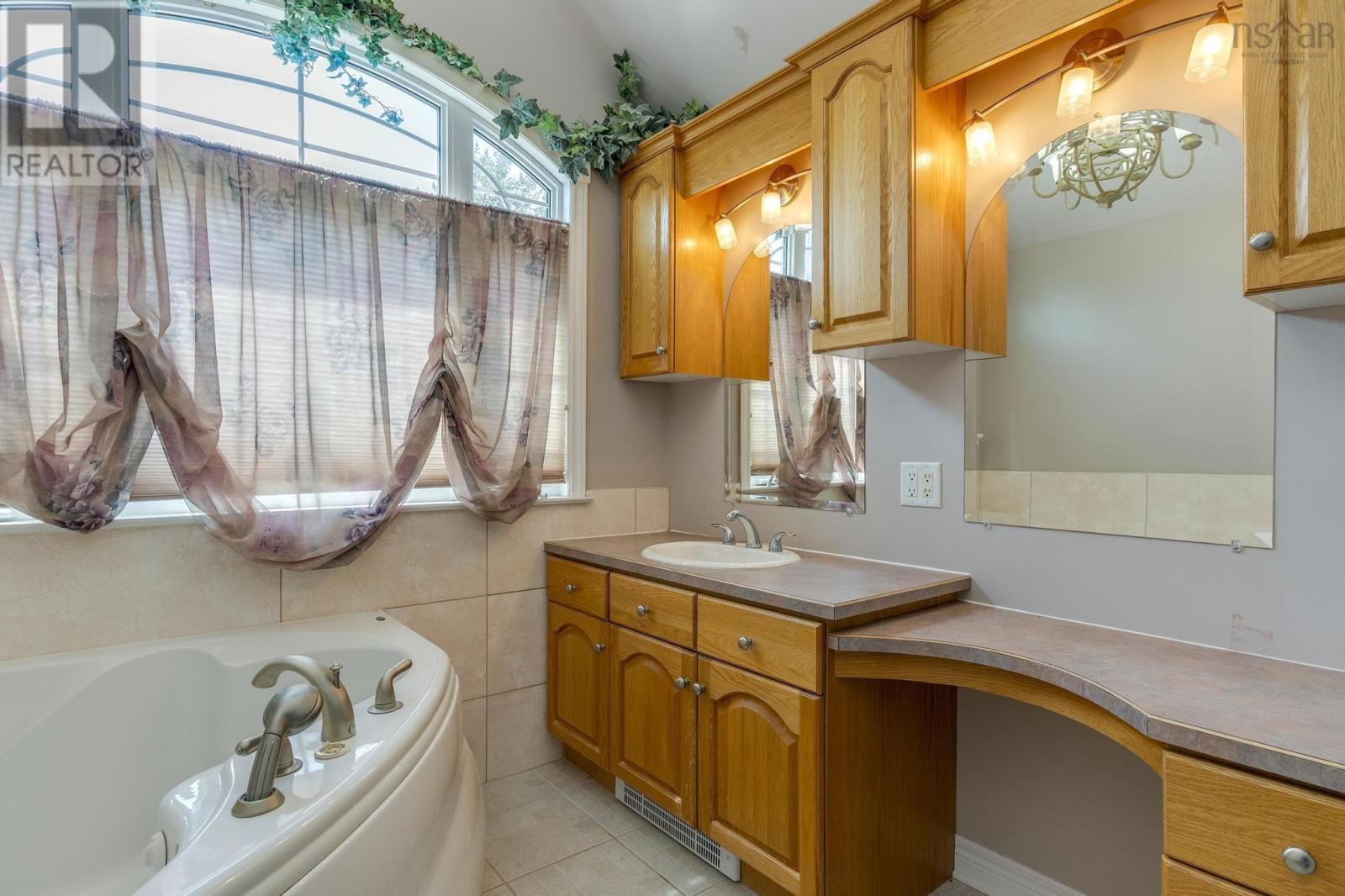 7 Orquel Court, Woodlawn, Nova Scotia  B2M 4Z3 - Photo 27 - 202519551