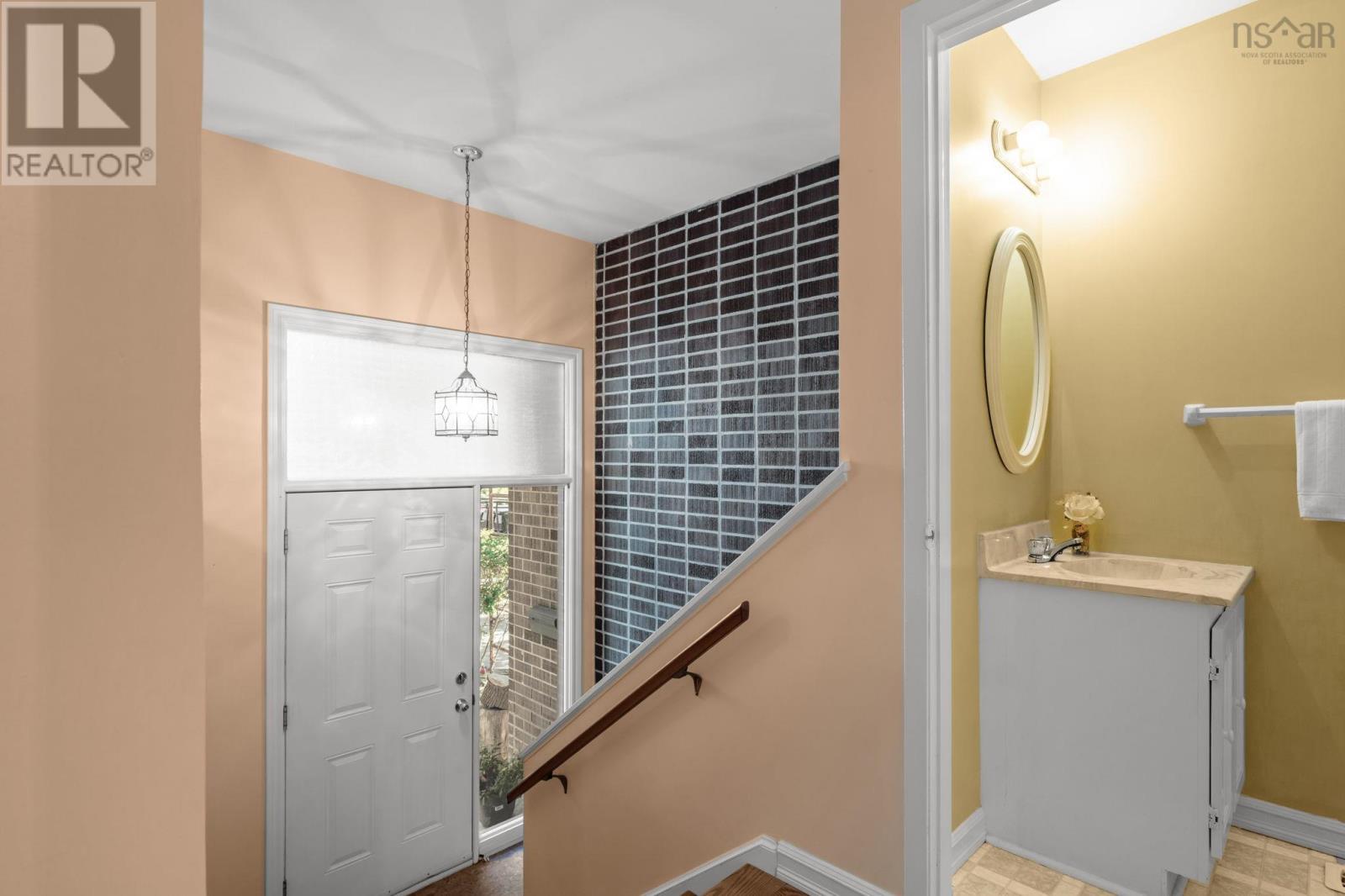 4 Covington Way, Halifax, Nova Scotia  B3M 3K2 - Photo 3 - 202518567