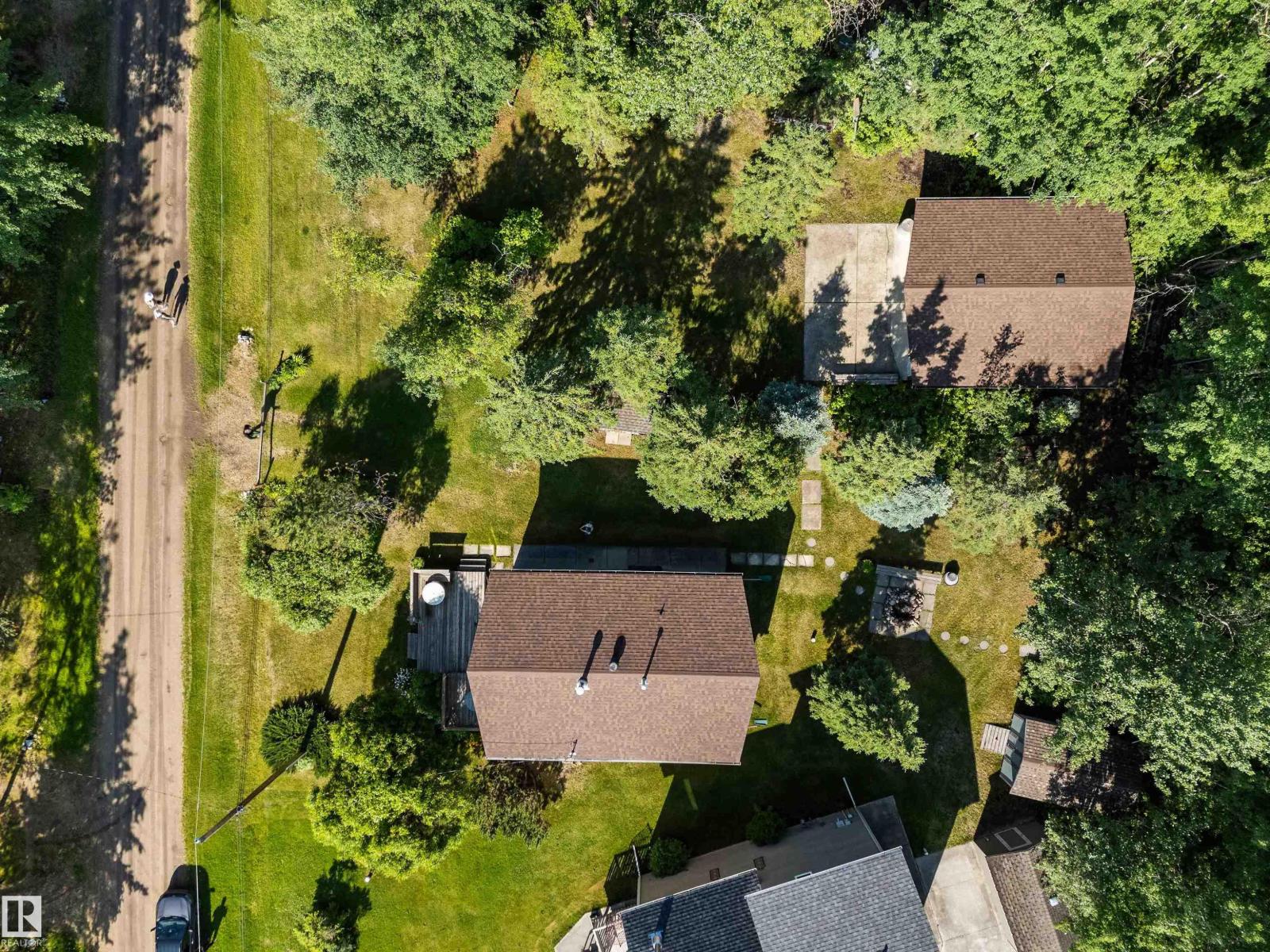 220 2 St, Rural Lac Ste. Anne County, Alberta  T0E 1A0 - Photo 5 - E4442962