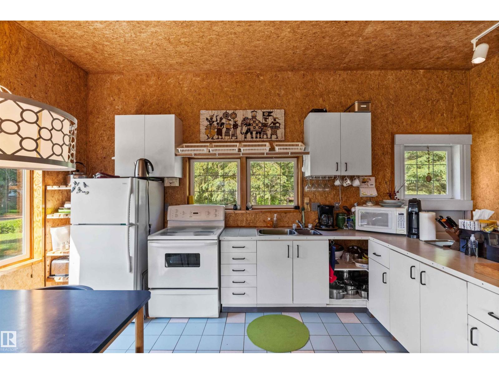 220 2 St, Rural Lac Ste. Anne County, Alberta  T0E 1A0 - Photo 12 - E4442962