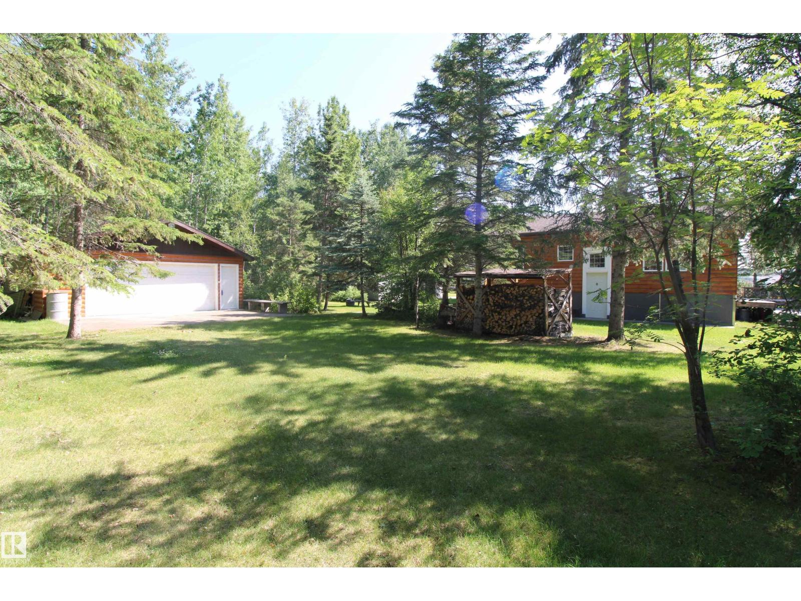 220 2 St, Rural Lac Ste. Anne County, Alberta  T0E 1A0 - Photo 33 - E4442962