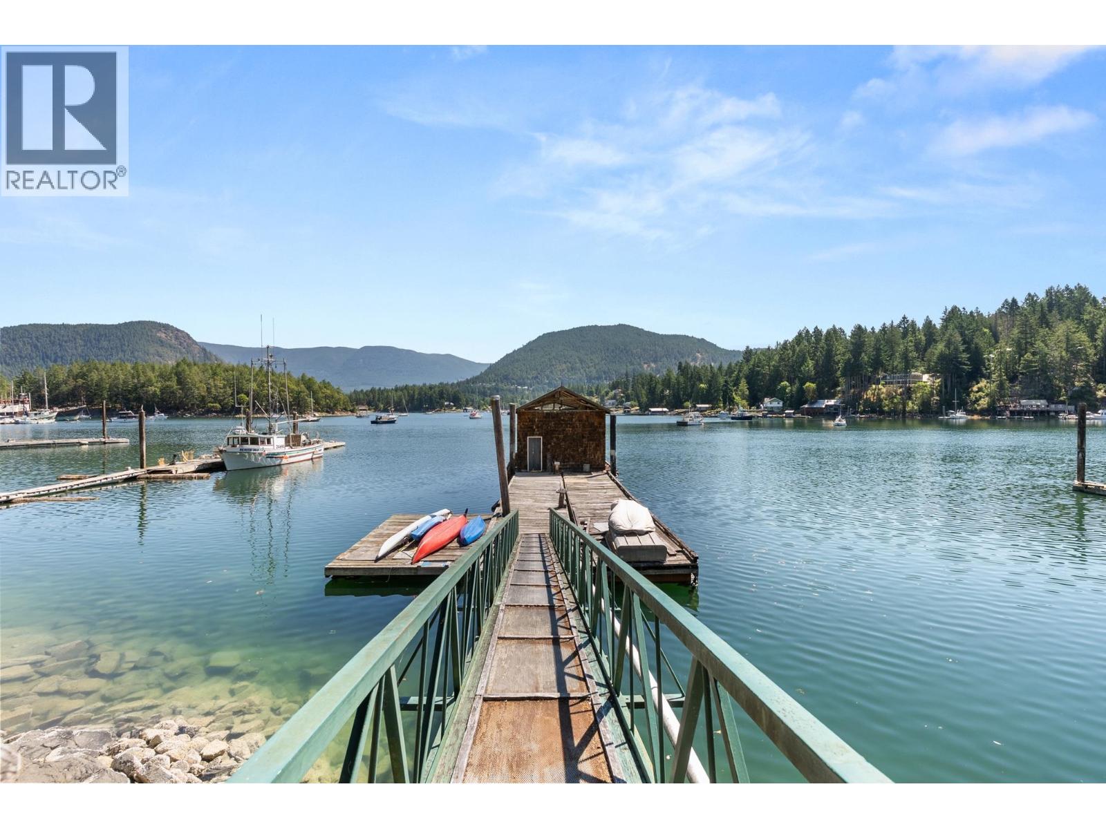 4371 FRANCIS PENINSULA ROAD, Madeira Park, British Columbia