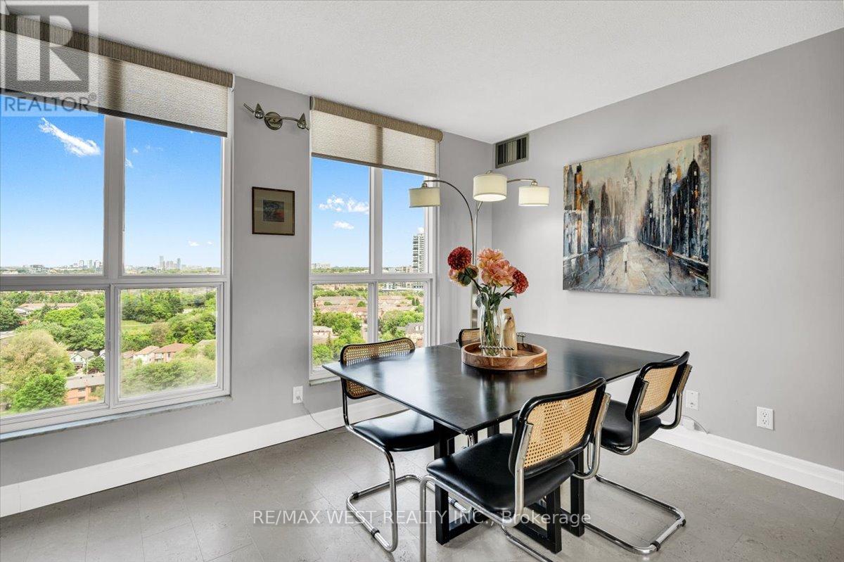 Property at 1608 - 2285 LAKE SHORE BOULEVARD W image 4