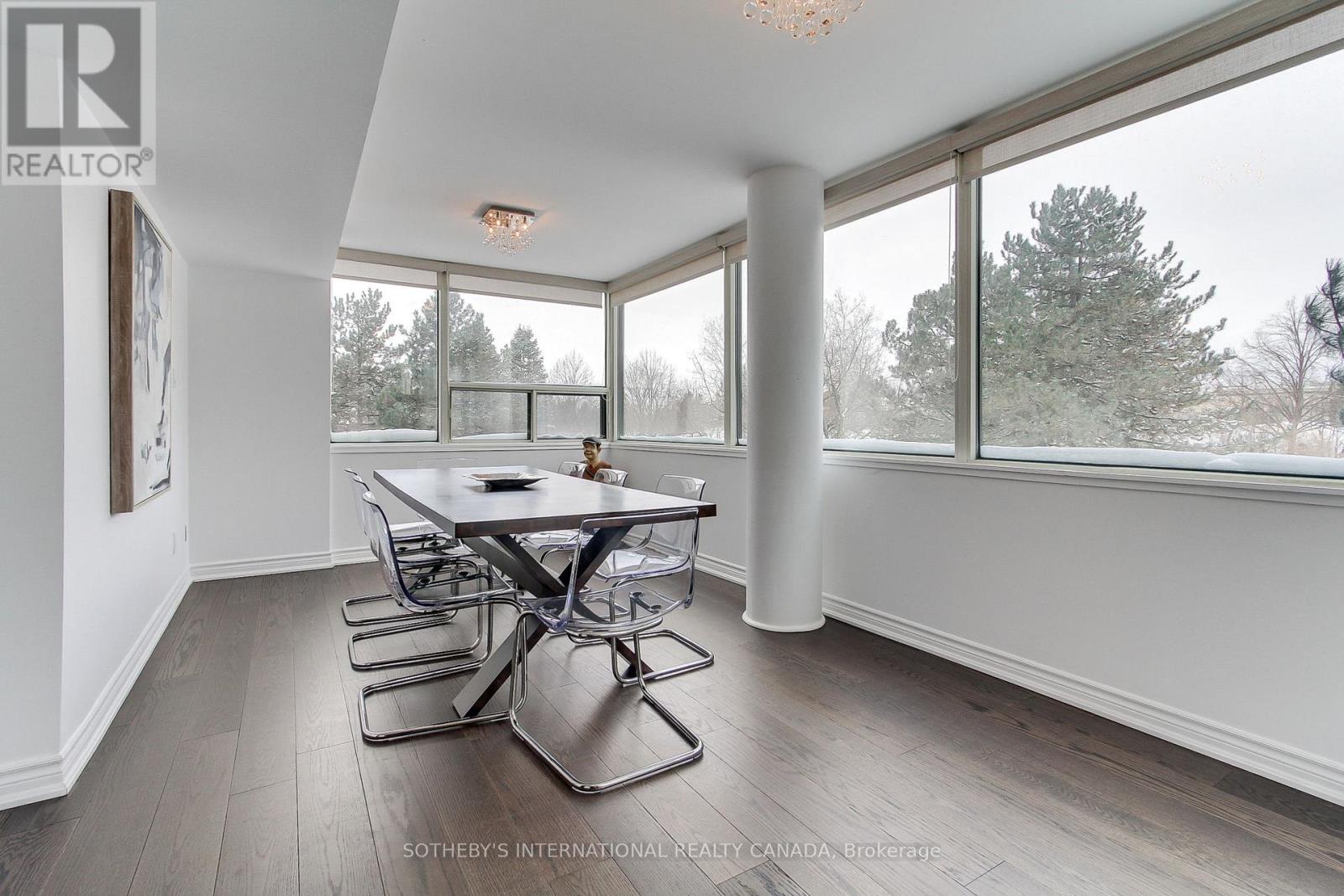 301 - 40 Harding Boulevard W, Richmond Hill (Harding), Ontario  L4C 9S5 - Photo 16 - N12335863