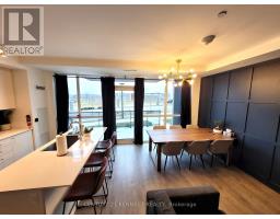 TH2 - 60 GEORGE BUTCHART DRIVE, Toronto, Ontario
