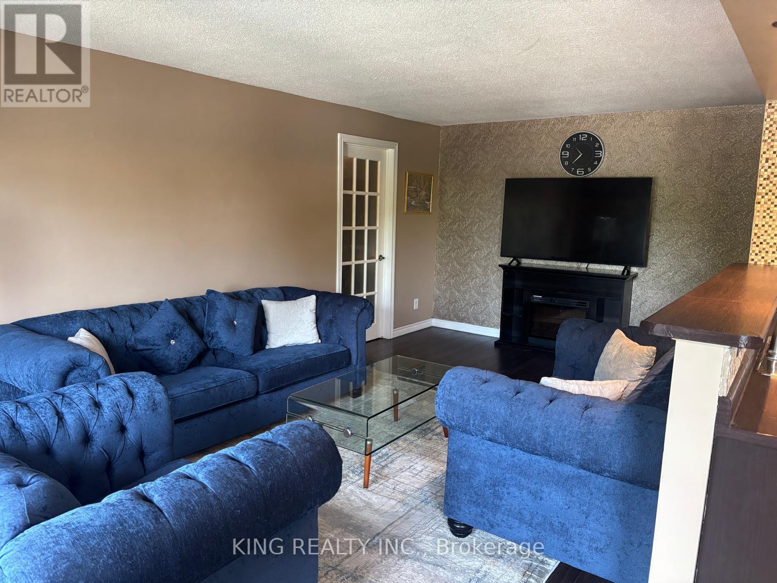 19 - 616 Grey Street, Brantford, Ontario  N3S 4Y1 - Photo 6 - X12335870