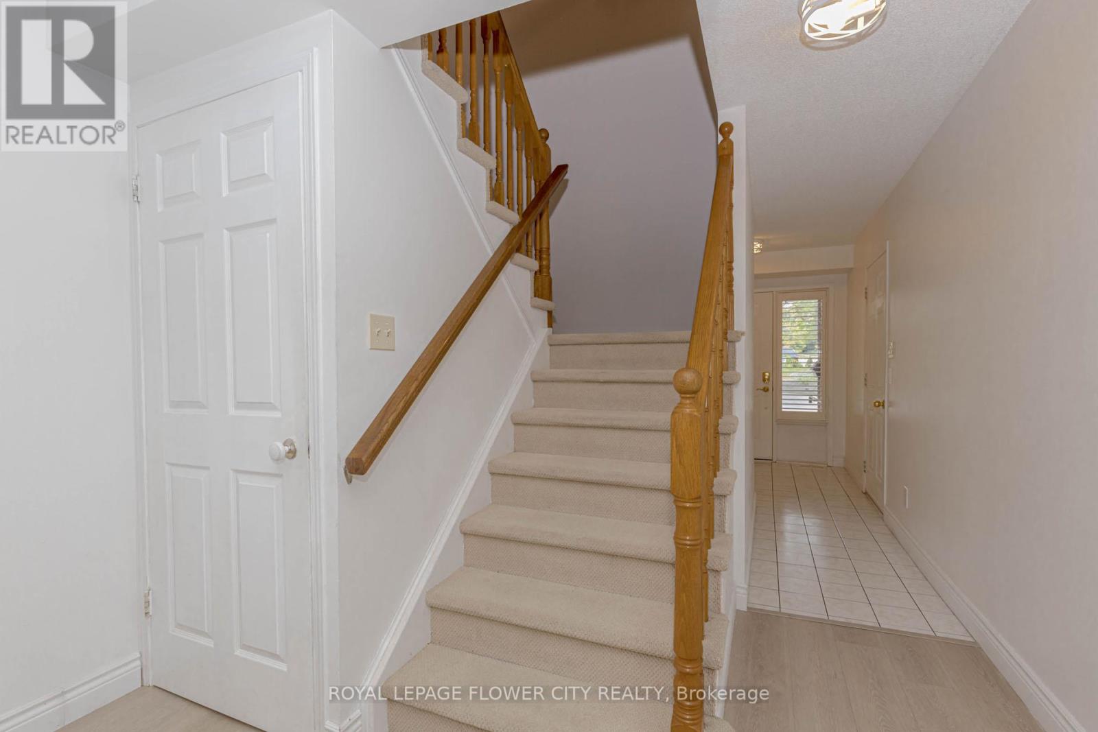 Property at 4 - 523 BEECHWOOD DRIVE image 5