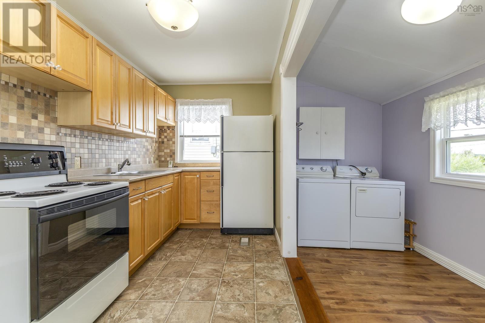 11 Maclaren Ave, New Glasgow, Nova Scotia  B2H 3N3 - Photo 12 - 202520035