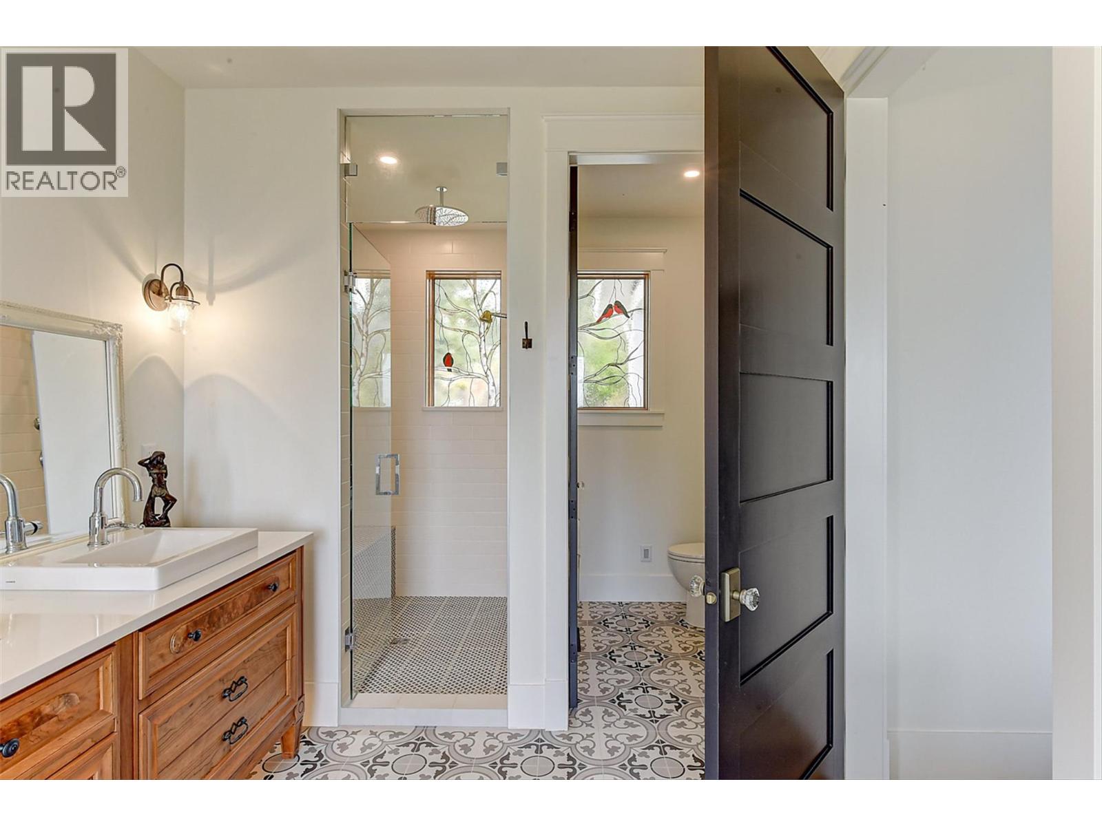 5474 Deadpine Drive Kelowna Photo 35