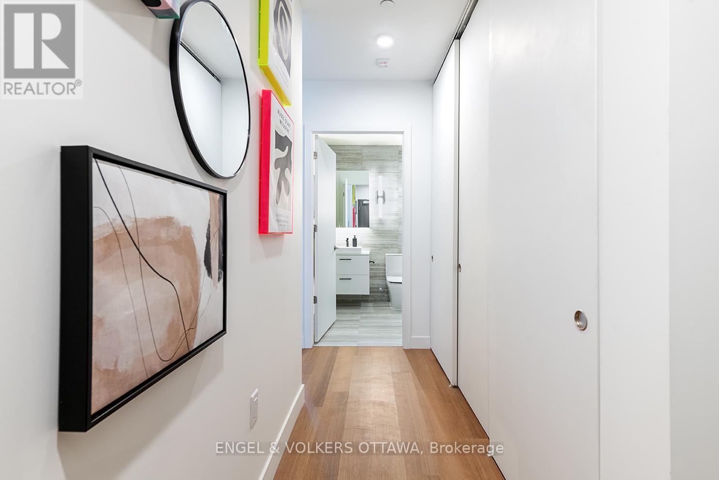 211 - 10 James Street, Ottawa, Ontario  K2P 1T2 - Photo 10 - X12335938