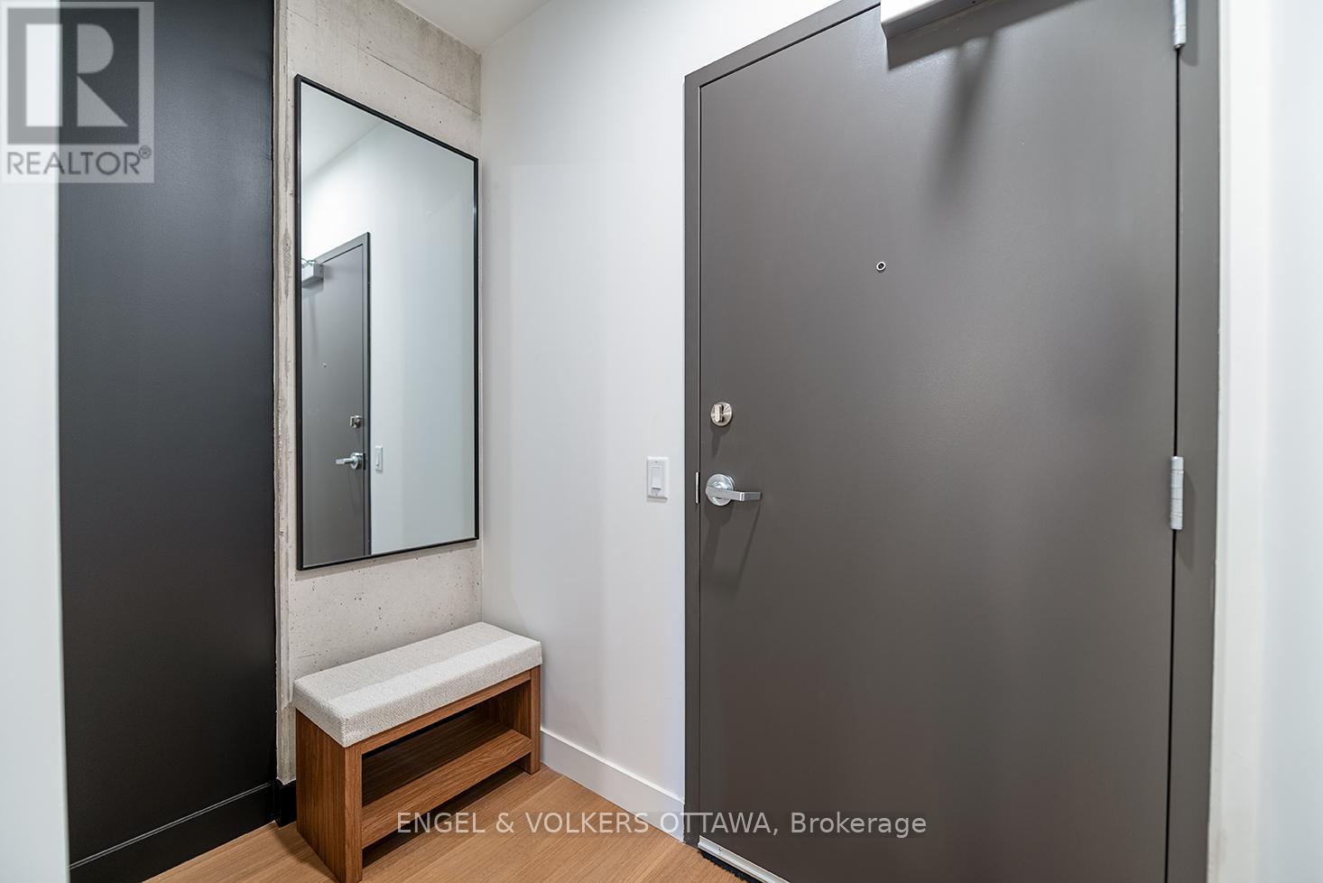 211 - 10 James Street, Ottawa, Ontario  K2P 1T2 - Photo 9 - X12335938
