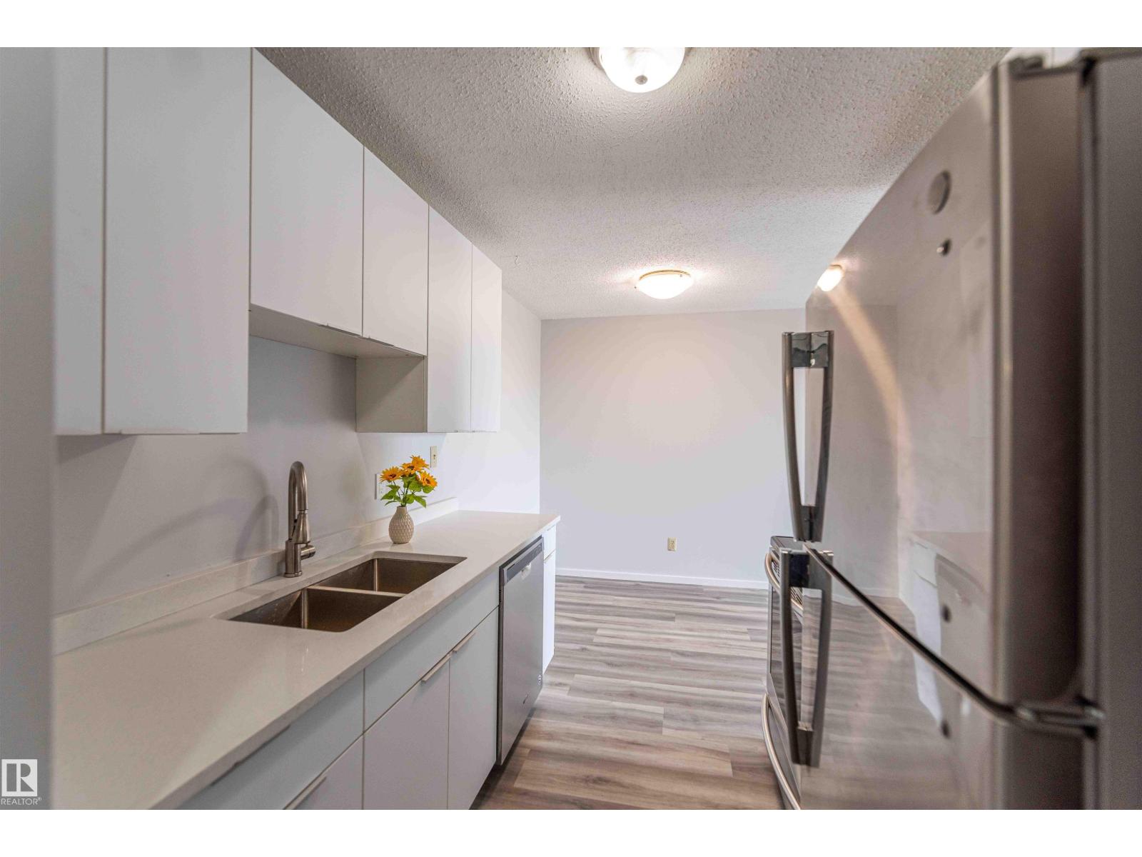 #407 1945 105 St Nw, Edmonton, Alberta  T6J 5N6 - Photo 9 - E4449515