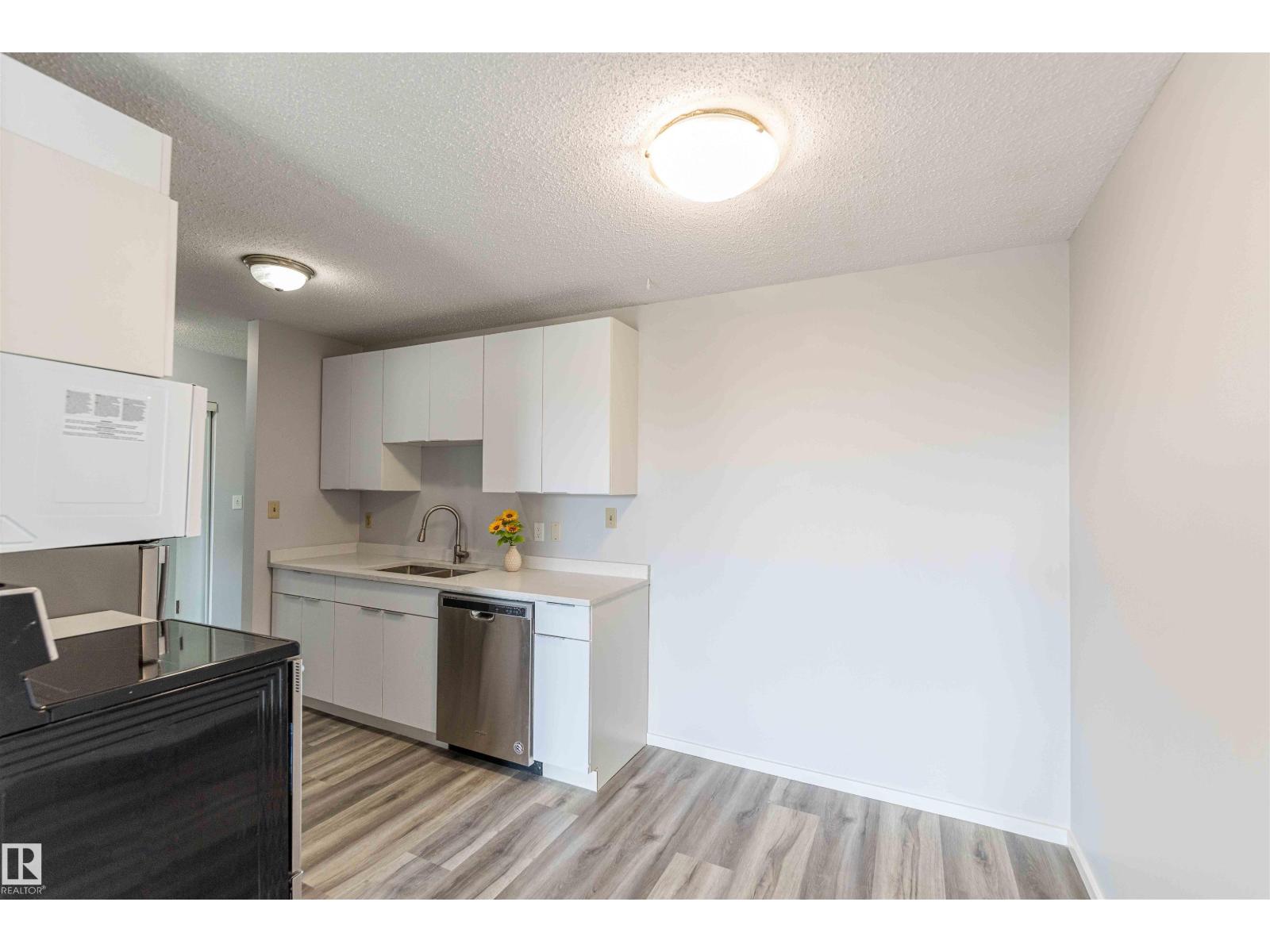 #407 1945 105 St Nw, Edmonton, Alberta  T6J 5N6 - Photo 10 - E4449515
