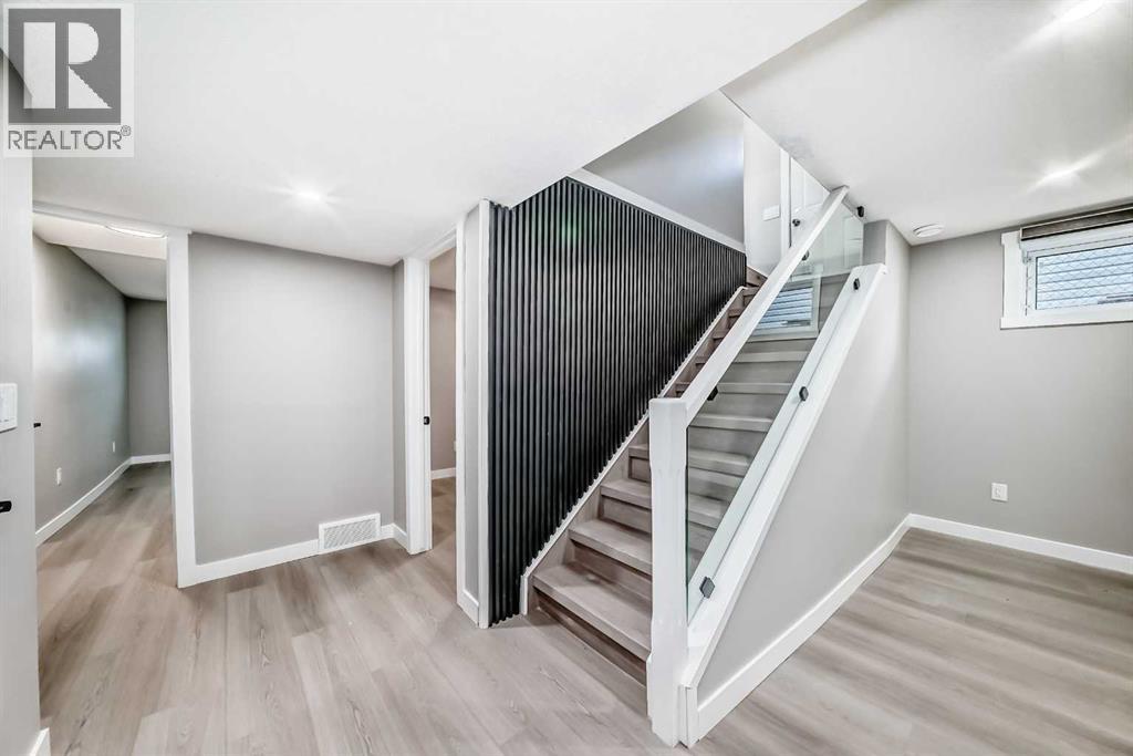 8428 Berkley Road Nw, Calgary, Alberta  T3K 1B4 - Photo 33 - A2244637