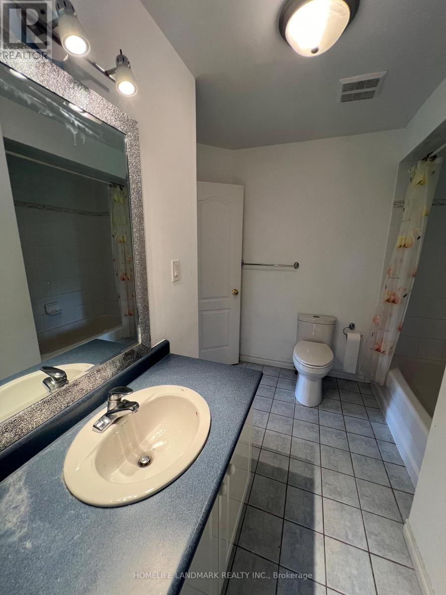 31 Rodeo Court, Toronto, Ontario  M2M 4M3 - Photo 18 - C12335916