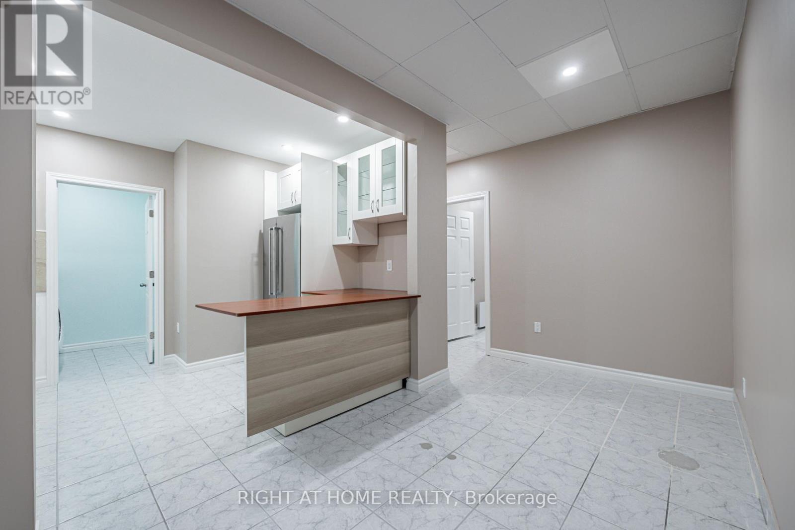 2nd Floor - 600 Gerrard Street E, Toronto, Ontario  M4M 1Y3 - Photo 3 - E12335923