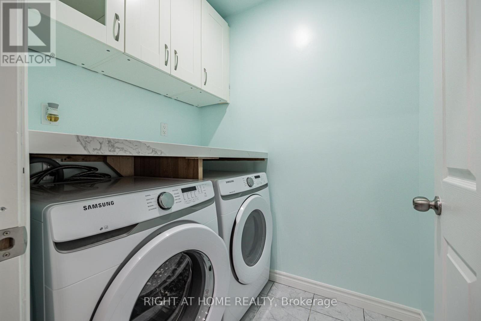 2nd Floor - 600 Gerrard Street E, Toronto, Ontario  M4M 1Y3 - Photo 6 - E12335923