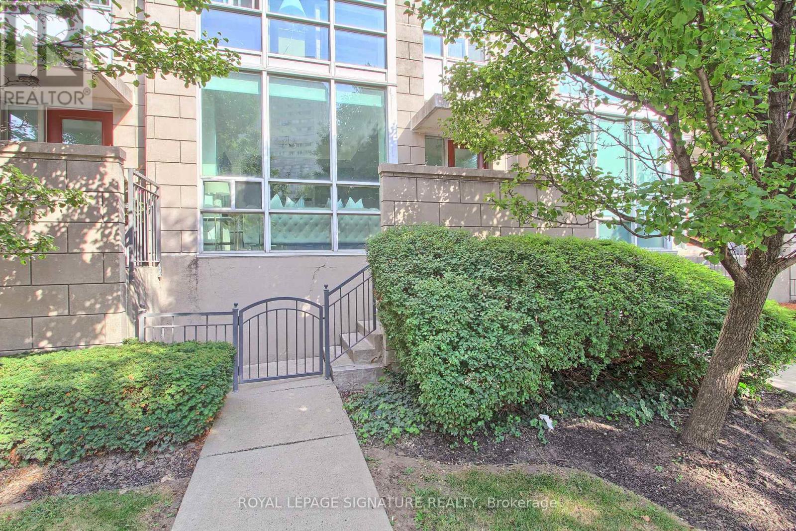 Property at 104 - 90 ABSOLUTE AVENUE image 5