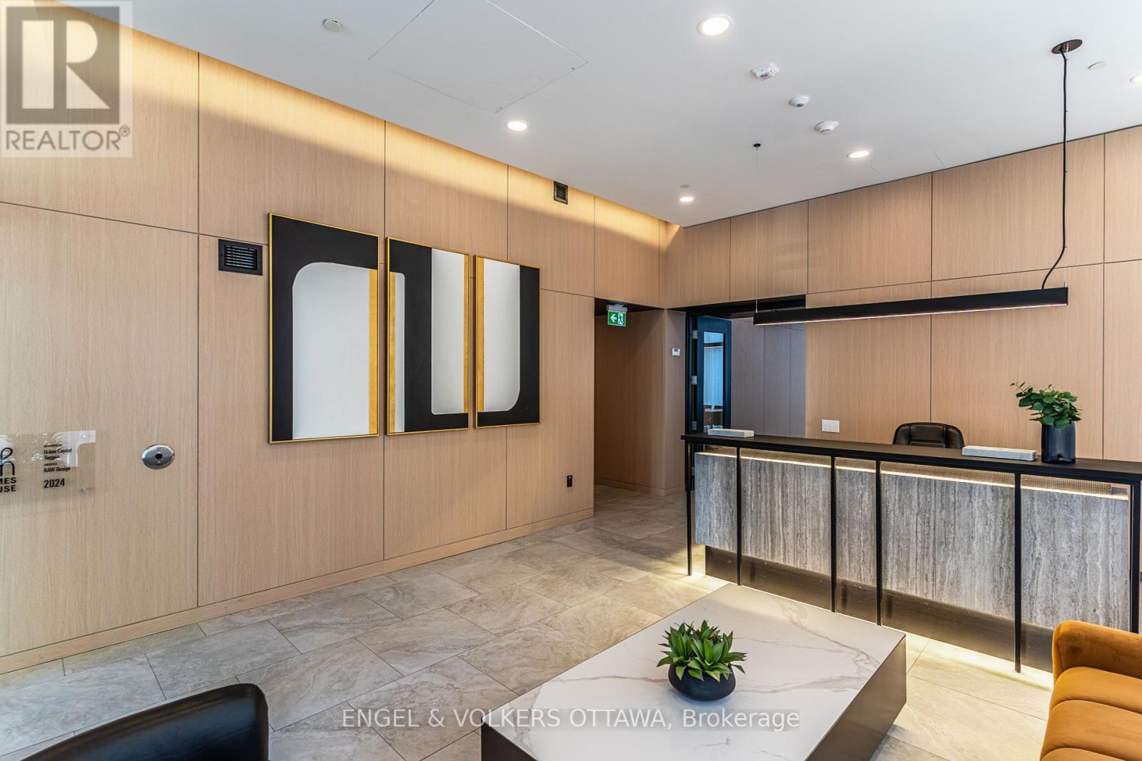 613 - 10 James Street, Ottawa, Ontario  K2P 1T2 - Photo 5 - X12335944