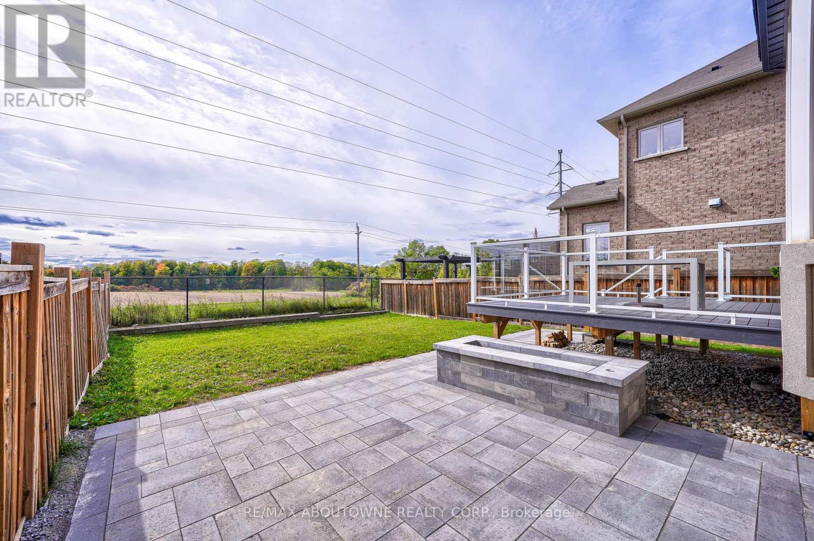 Lower - 195 Greti Drive, Hamilton, Ontario  L9B 1P9 - Photo 29 - X12335913