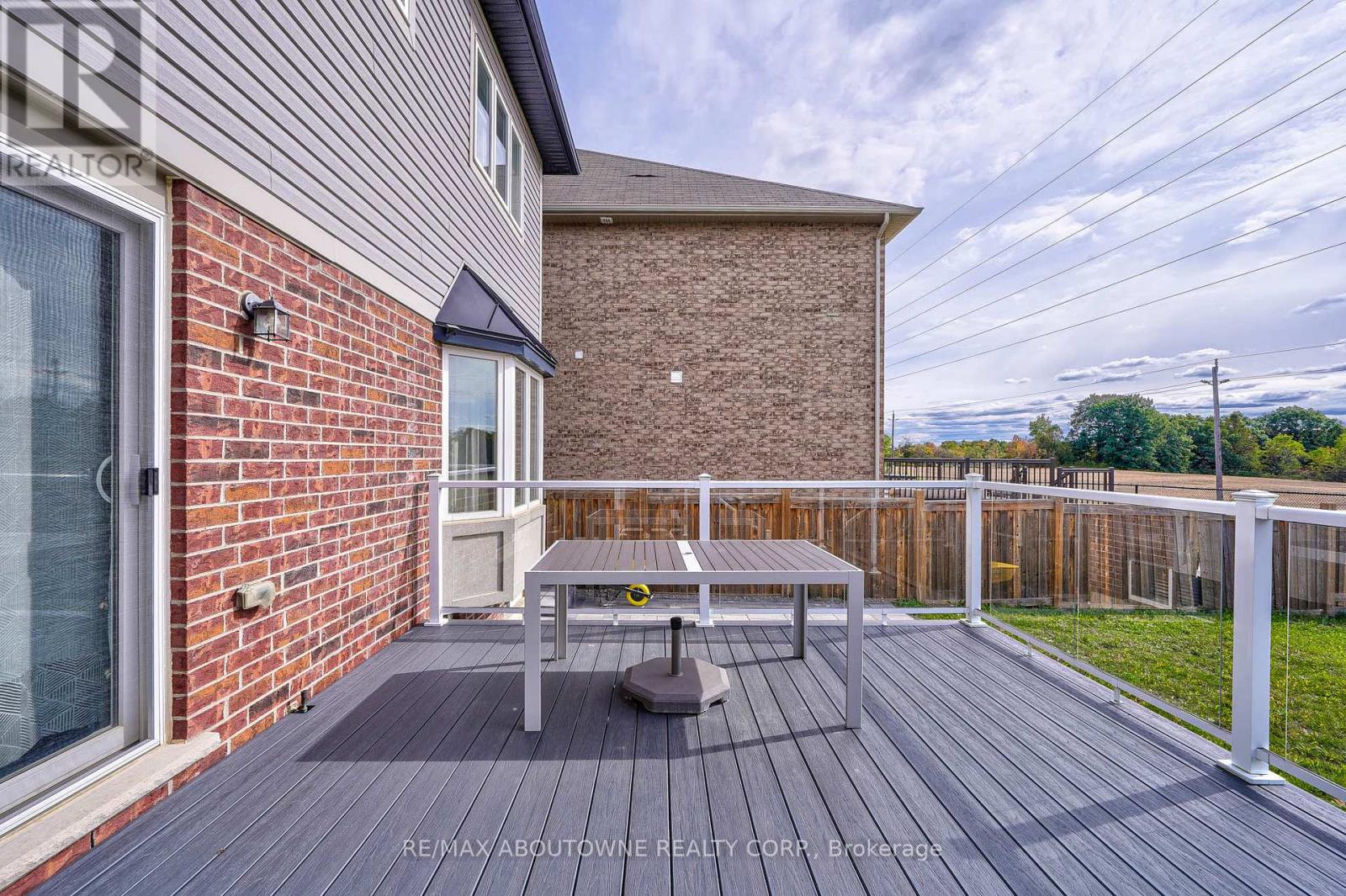 Lower - 195 Greti Drive, Hamilton, Ontario  L9B 1P9 - Photo 33 - X12335913