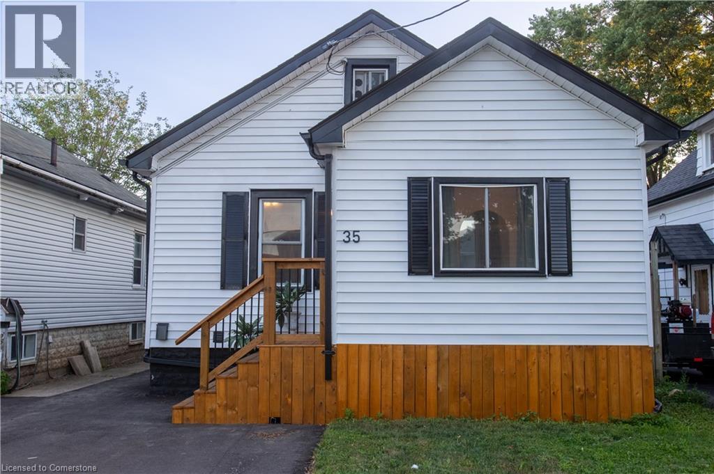 35 ST. PETER Street, St. Catharines, Ontario