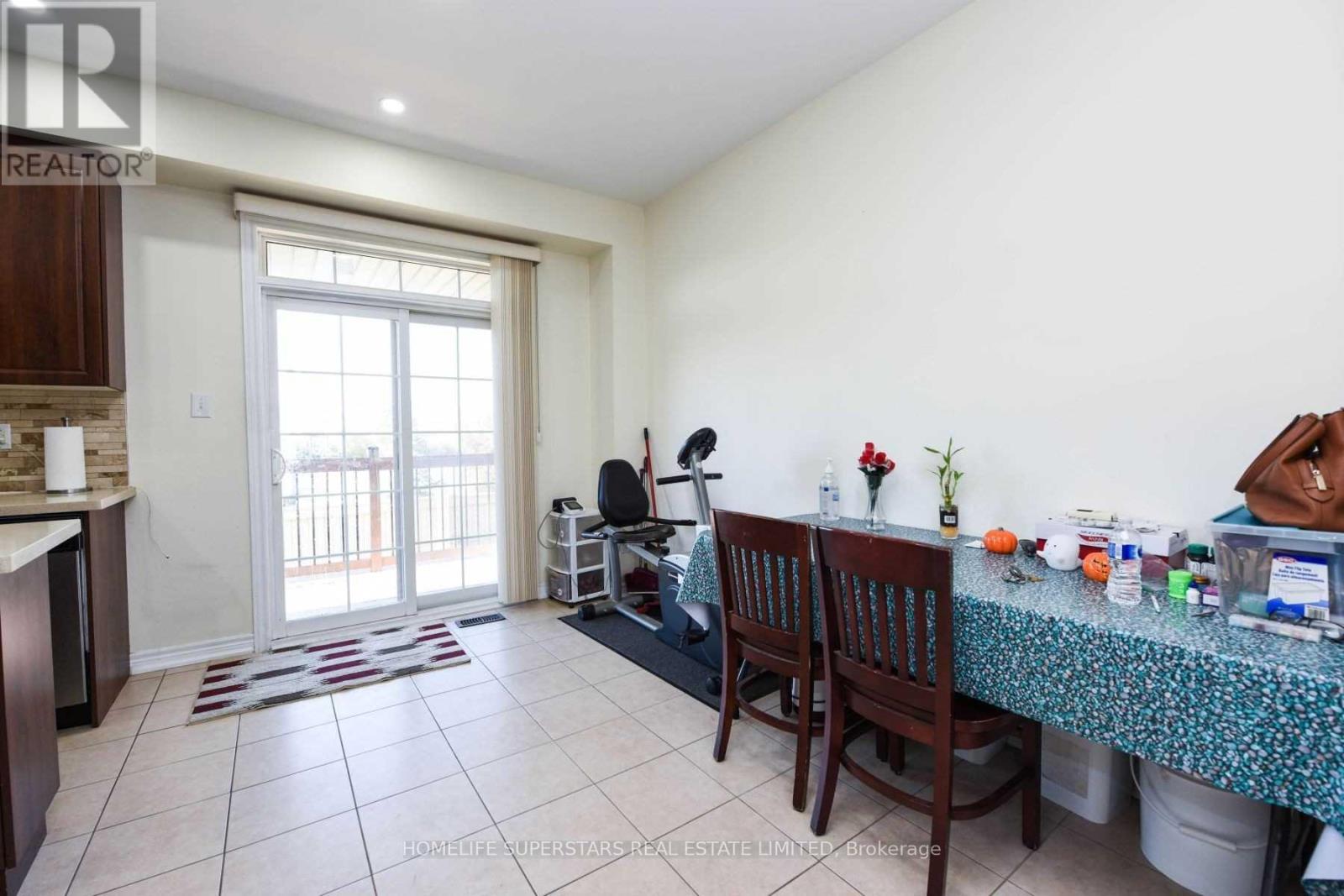 50 Sea Drifter Crescent, Brampton, Ontario  L6P 4B2 - Photo 7 - W12335946