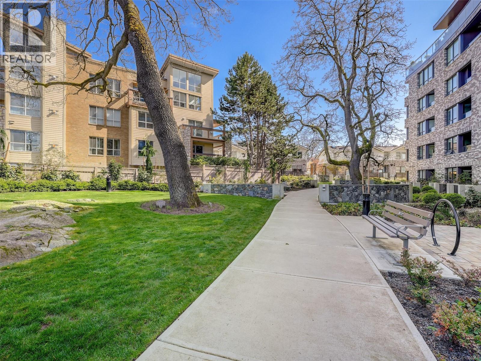 302 1201 Fort St, Victoria, British Columbia  V8V 0G1 - Photo 35 - 1006984