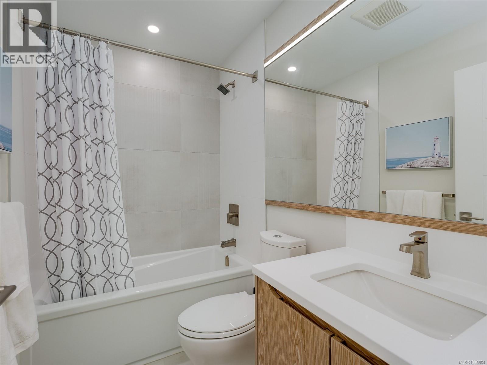 302 1201 Fort St, Victoria, British Columbia  V8V 0G1 - Photo 24 - 1006984