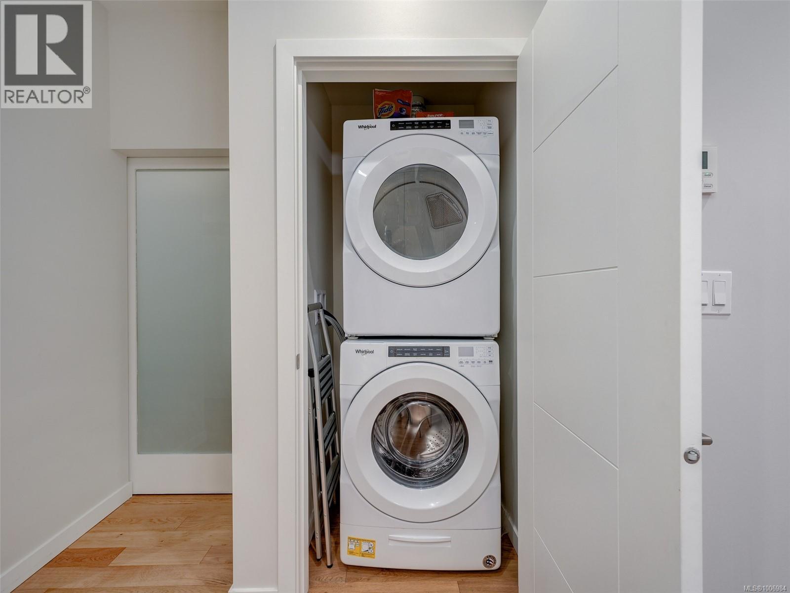 302 1201 Fort St, Victoria, British Columbia  V8V 0G1 - Photo 26 - 1006984