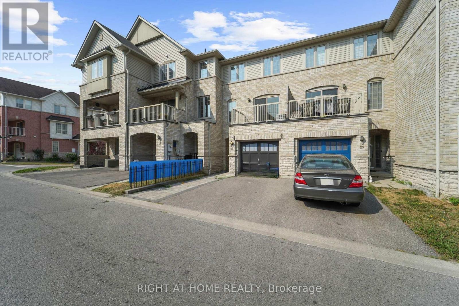 Property at 27 HESKETH ROAD image 1