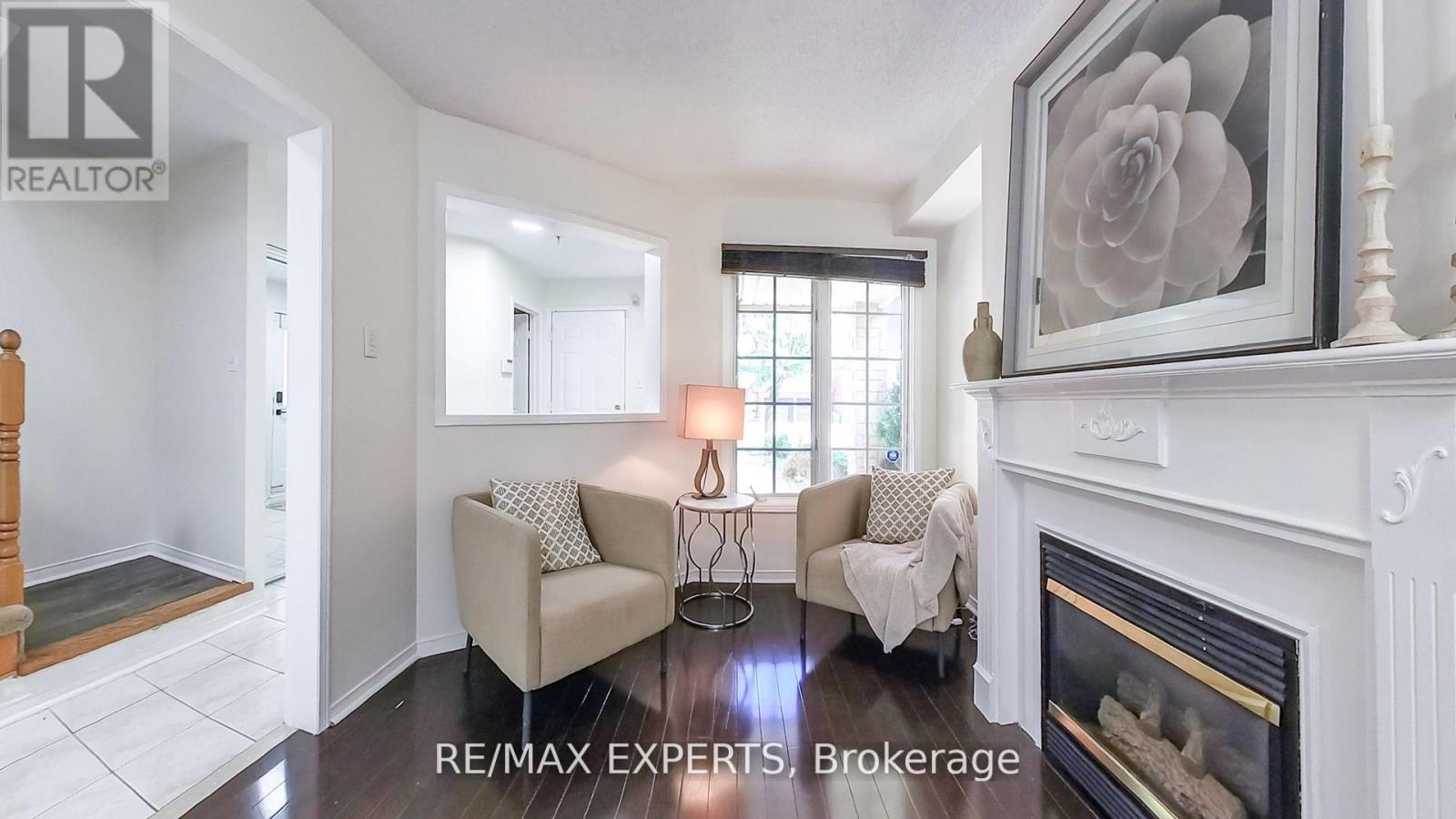 3211 Coralbean Place, Mississauga, Ontario  L5N 7C9 - Photo 11 - W12335967
