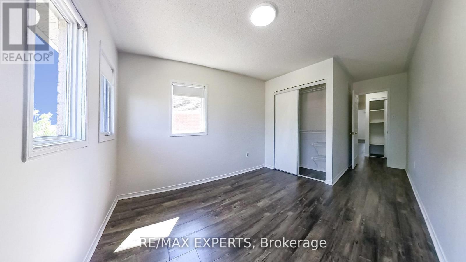 3211 Coralbean Place, Mississauga, Ontario  L5N 7C9 - Photo 29 - W12335967
