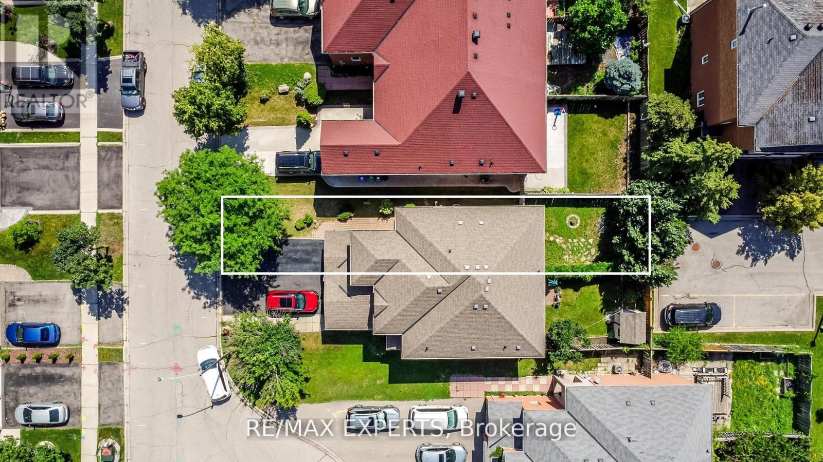 3211 Coralbean Place, Mississauga, Ontario  L5N 7C9 - Photo 39 - W12335967