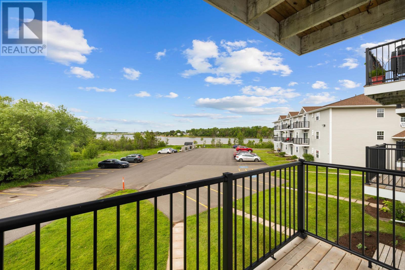 11 22 Waterview Heights, Charlottetown, Prince Edward Island  C1A 9J9 - Photo 1 - 202520179