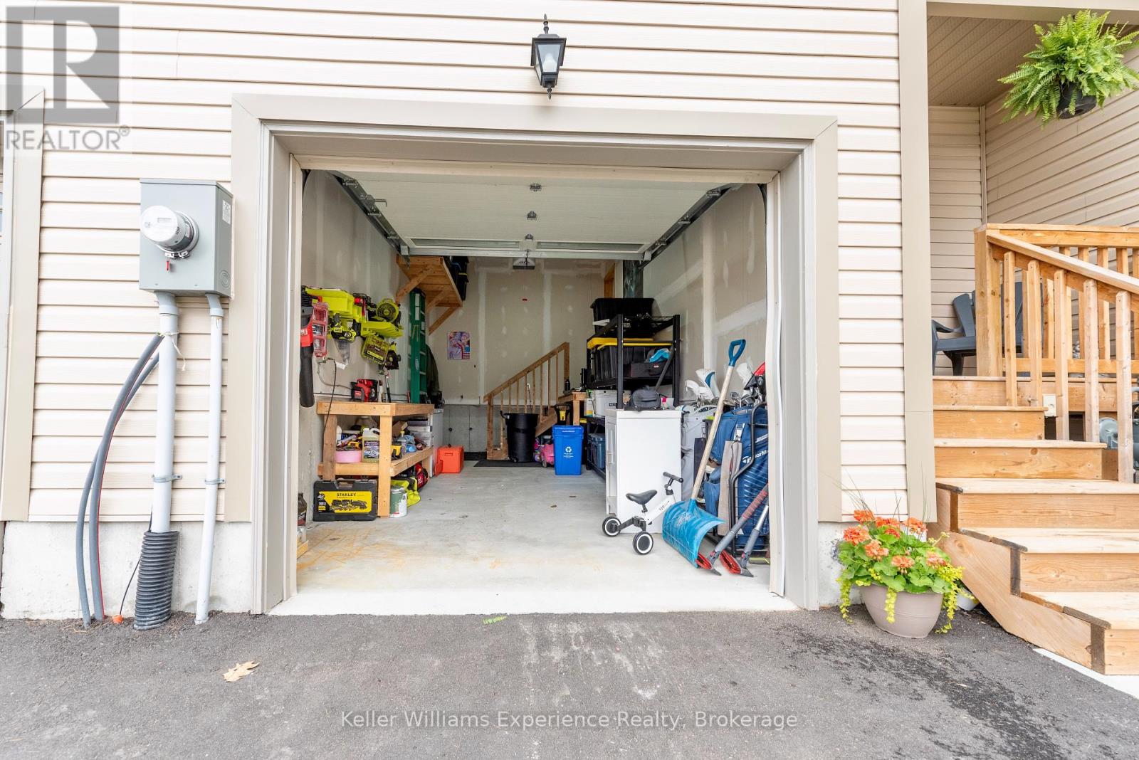 31 Nicole Park Court, Bracebridge, Ontario  P1L 0C8 - Photo 15 - X12335991