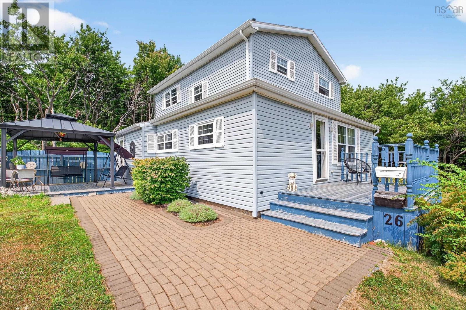 26 Grove Street, Glace Bay, Nova Scotia  B1A 3L7 - Photo 2 - 202520180