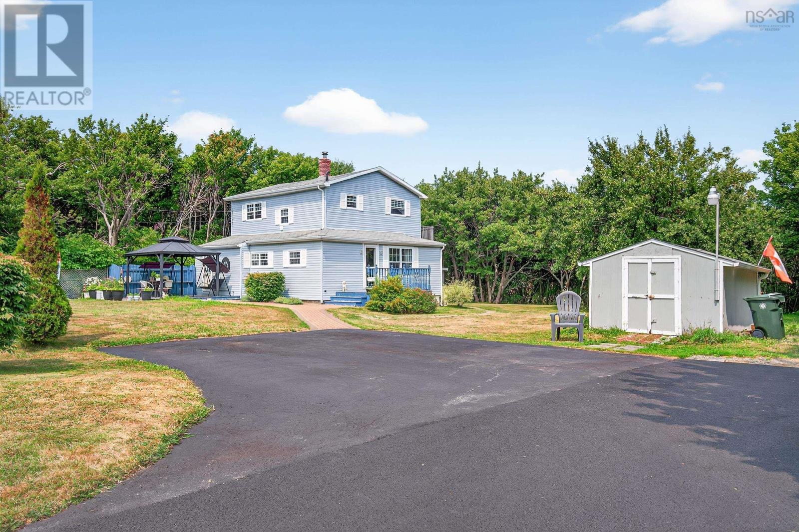 26 Grove Street, Glace Bay, Nova Scotia  B1A 3L7 - Photo 5 - 202520180