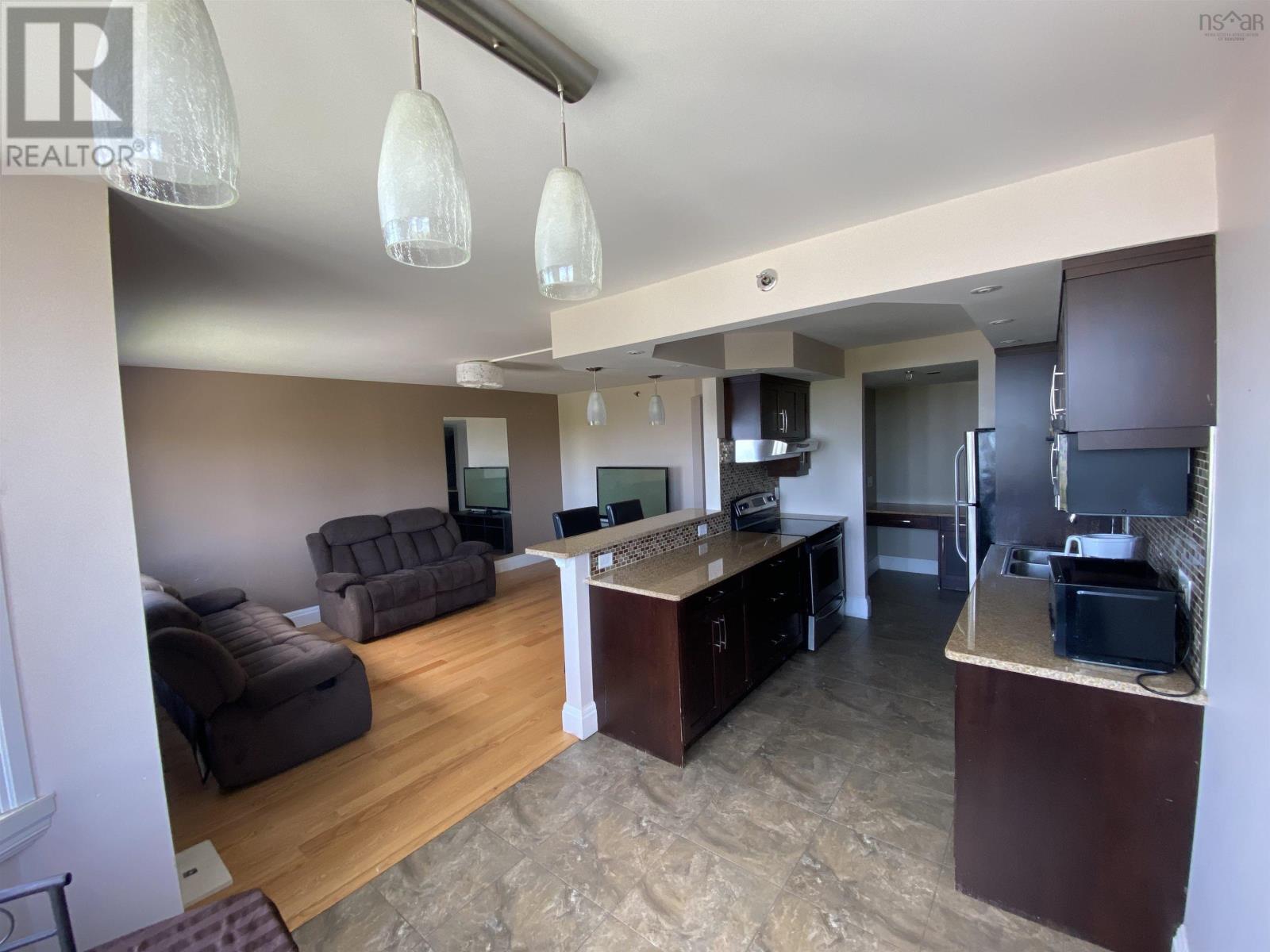 Property at 619 45 Vimy Avenue image 5