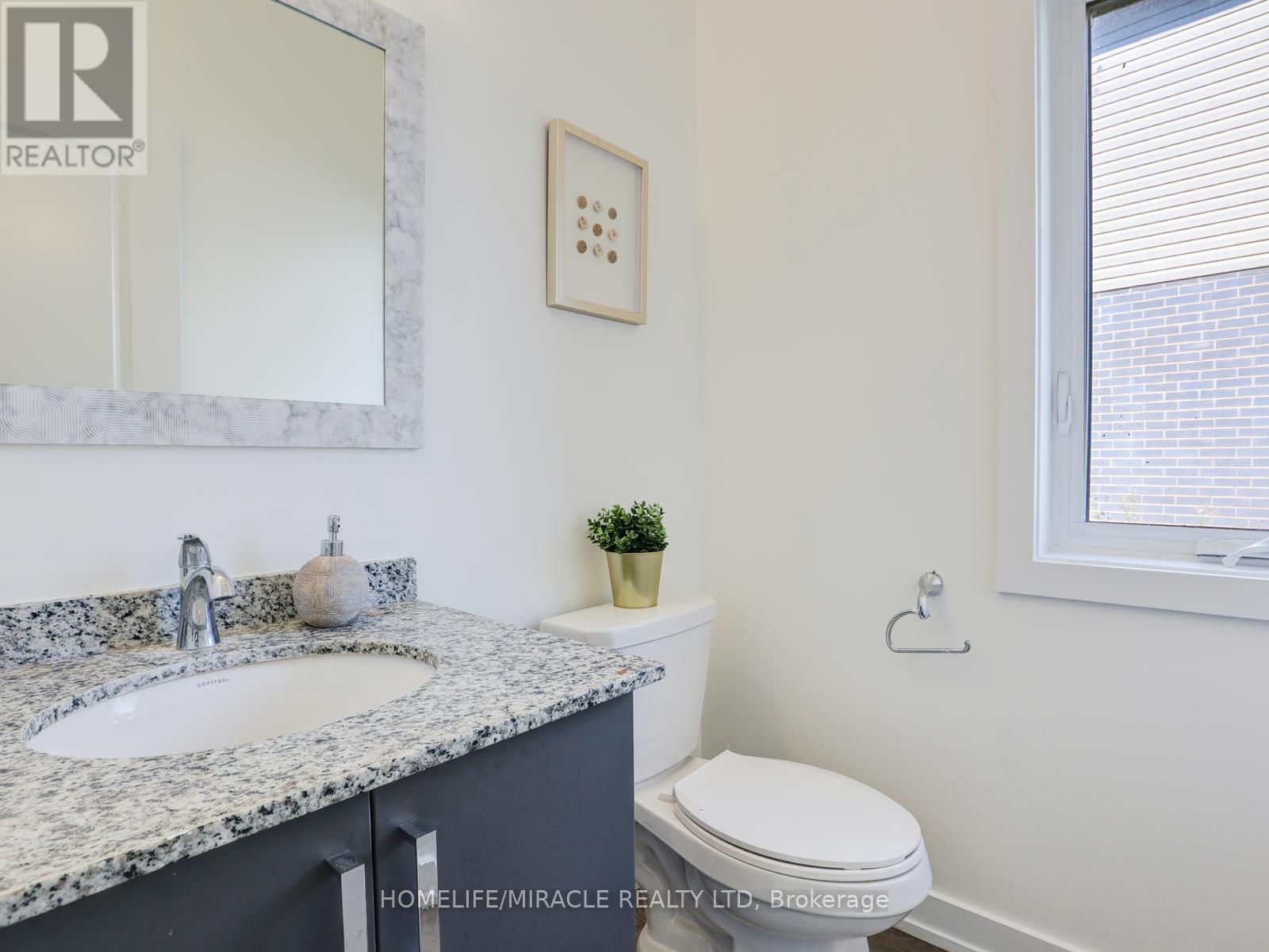 29 Ferris Circle, Guelph, Ontario  N1G 0H2 - Photo 8 - X12335993
