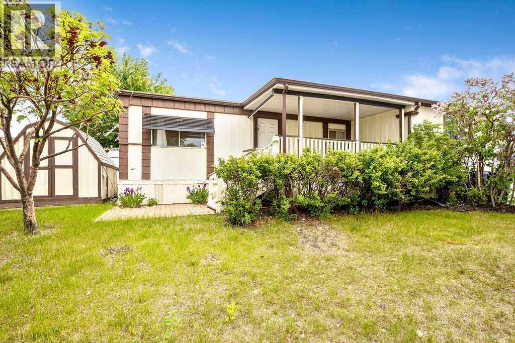 Property at 166, 99 Arbour Lake Road NW image 3
