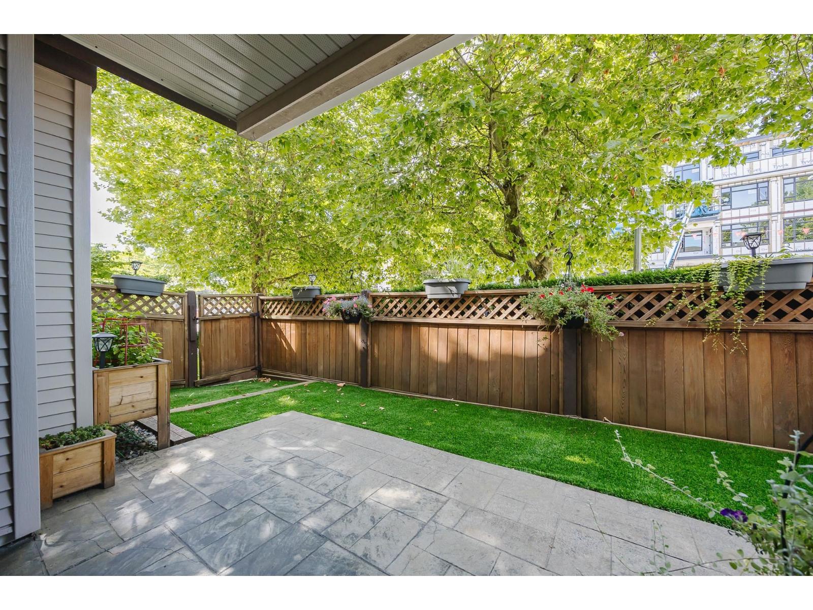104 17727 58 Avenue, Surrey, British Columbia  V3L 1L5 - Photo 1 - R3034563