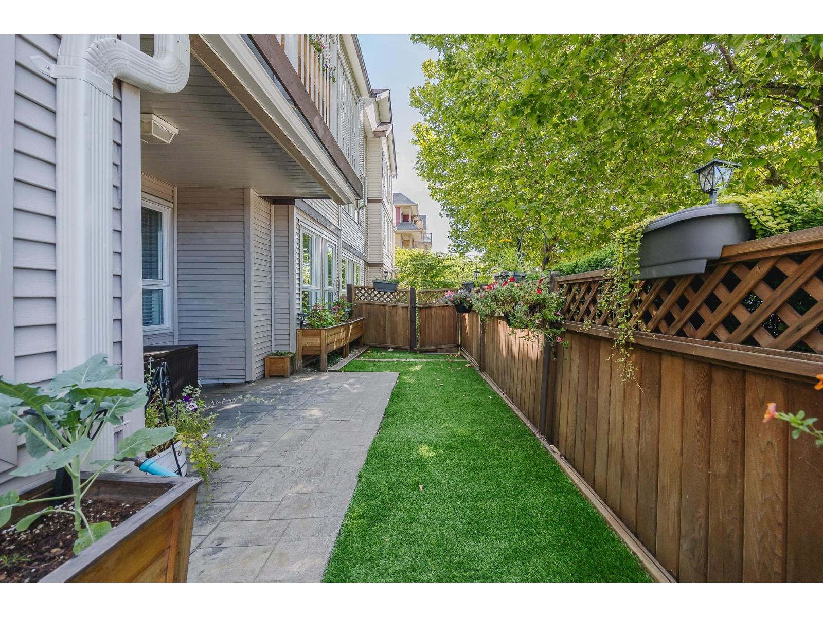 104 17727 58 Avenue, Surrey, British Columbia  V3L 1L5 - Photo 6 - R3034563