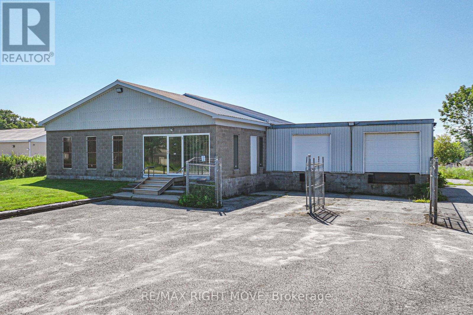 41 Jamieson Drive, Oro-Medonte, Ontario  L3V 0H8 - Photo 19 - S12336022