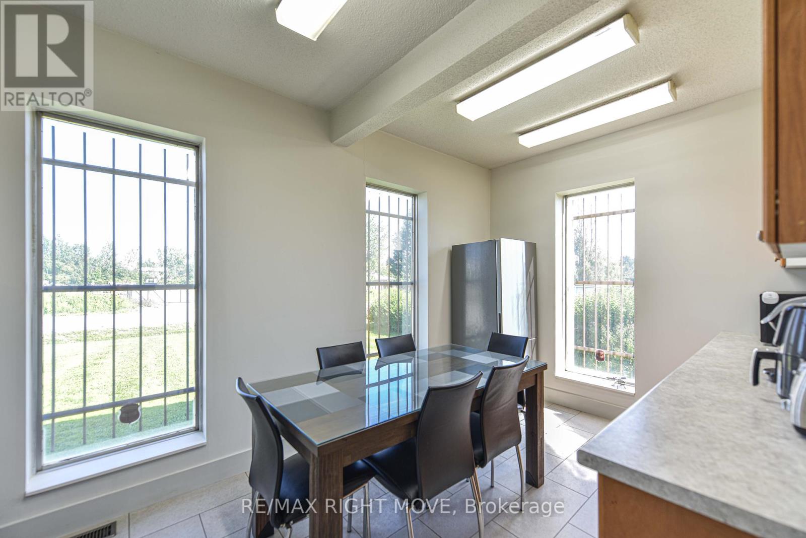 41 Jamieson Drive, Oro-Medonte, Ontario  L3V 0H8 - Photo 28 - S12336022