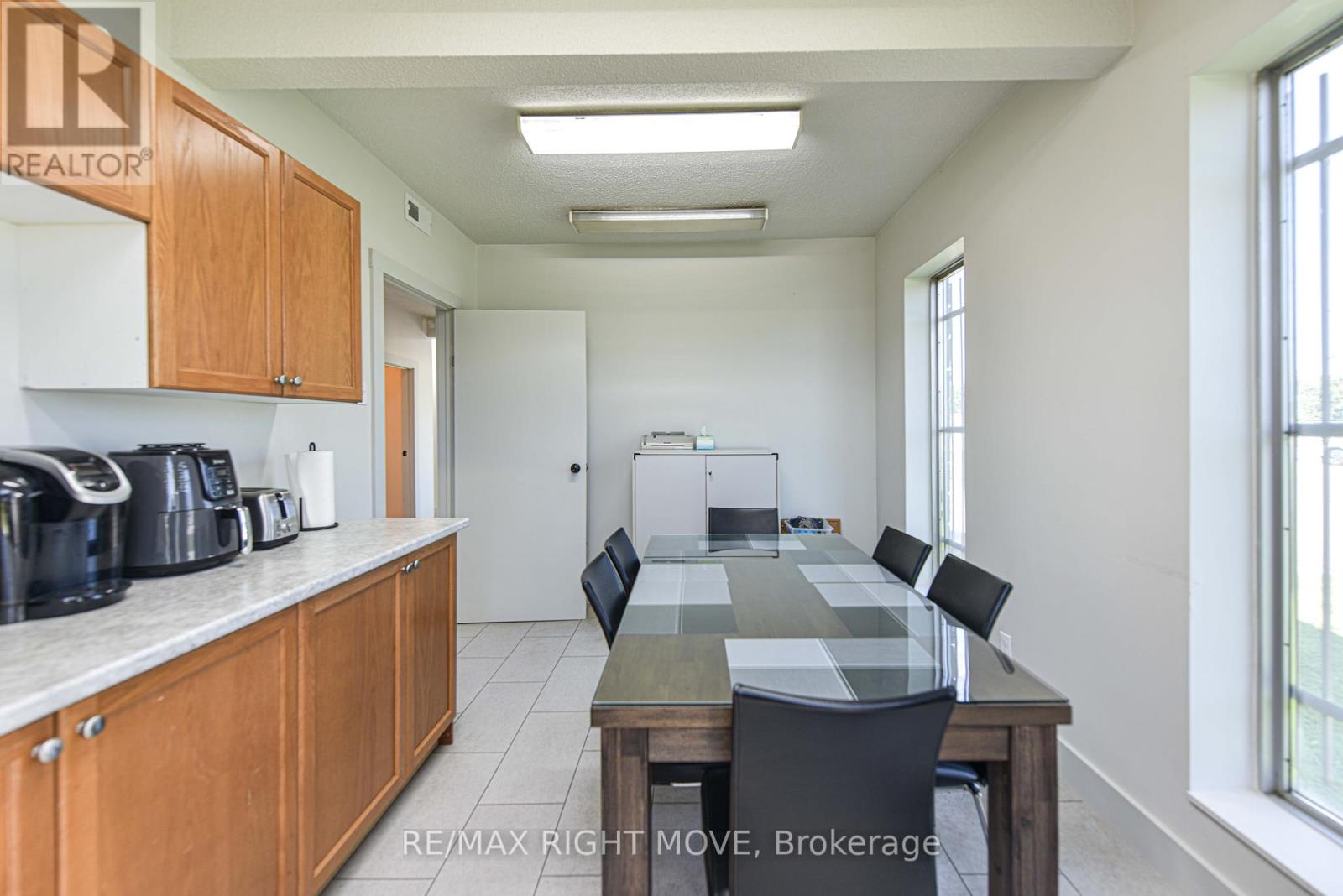 41 Jamieson Drive, Oro-Medonte, Ontario  L3V 0H8 - Photo 30 - S12336022