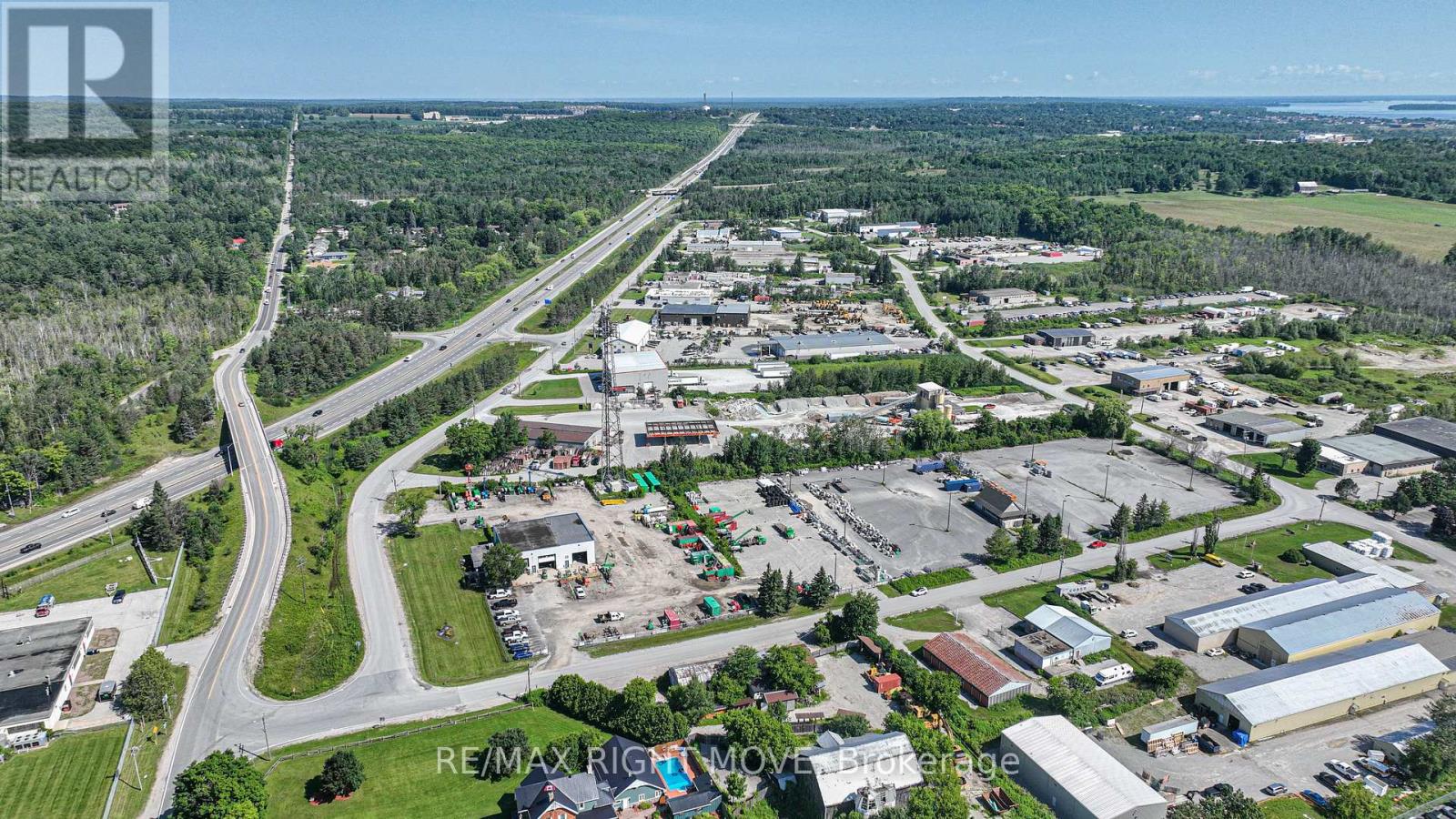 41 Jamieson Drive, Oro-Medonte, Ontario  L3V 0H8 - Photo 9 - S12336022