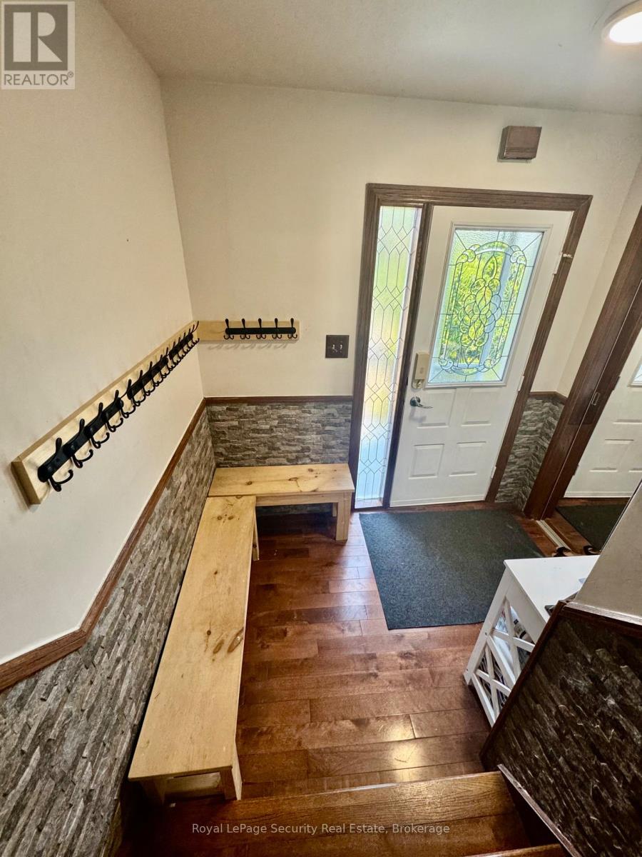 Property at 42 GARDINER DRIVE image 4