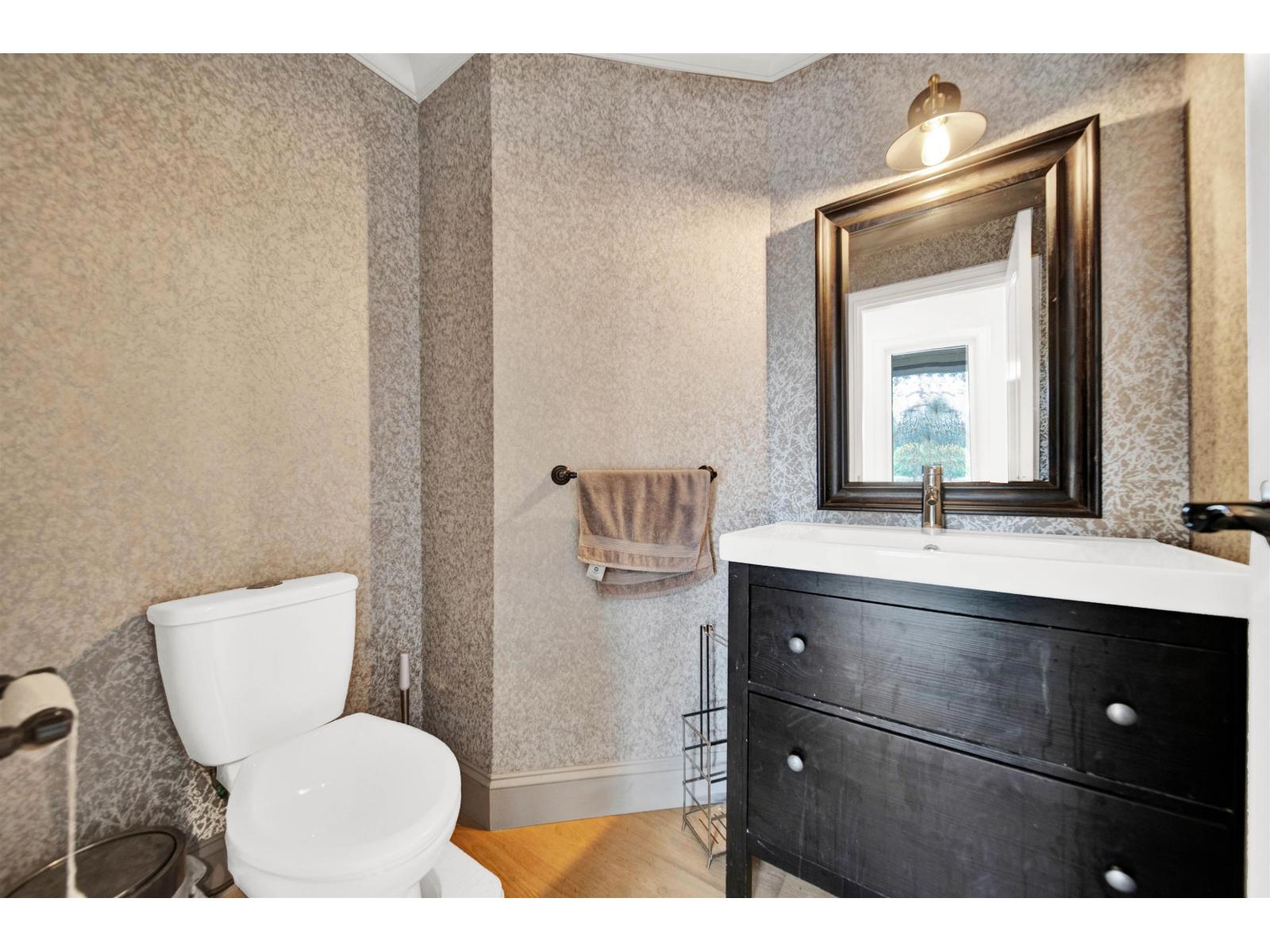 29399 Marsh Mccormick Road, Abbotsford, British Columbia  V4X 2B4 - Photo 12 - R3035026